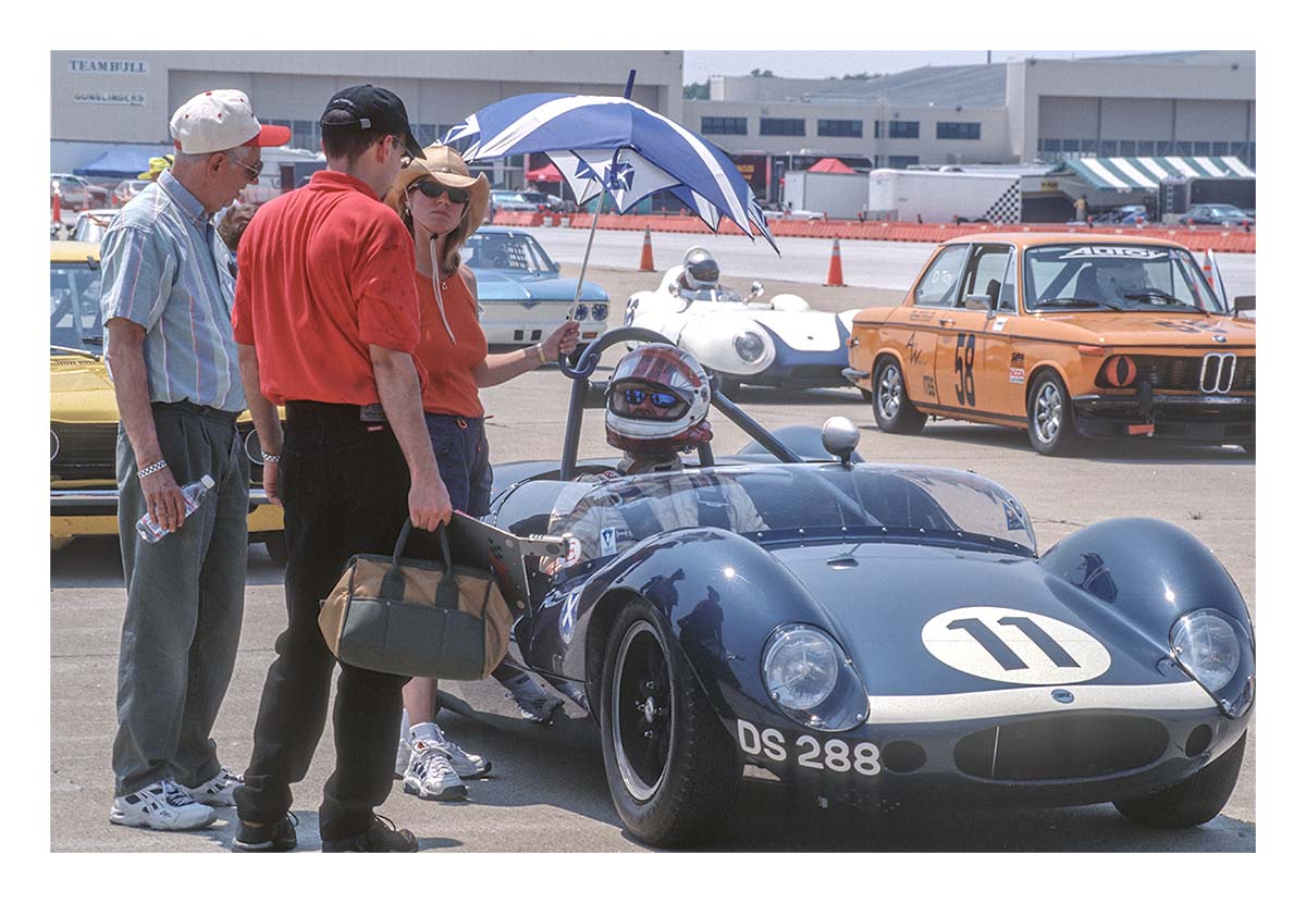 SVRA Race at the Base 2000