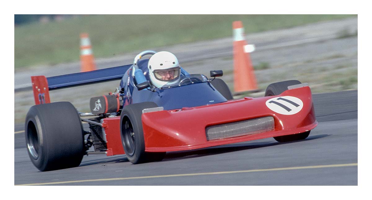 SVRA Race at the Base 2000